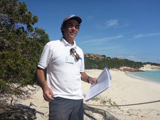 Conoscere l’ambiente vuole dire proteggerlo: il Naturalista Marco Marrosu al Parco Nazionale dell’Arcipelago di La Maddalena